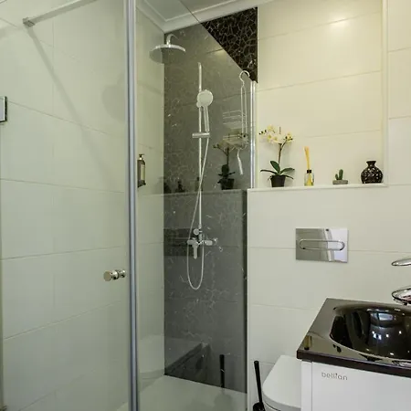 2bd In Alagoa By Lovelystay