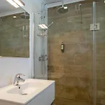 Appartamento 2bd In Alagoa By Lovelystay