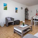 2bd In Alagoa By Lovelystay
